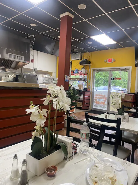 Avocado Eatery, Sushi And Gyro House(HALAL) Picture 9