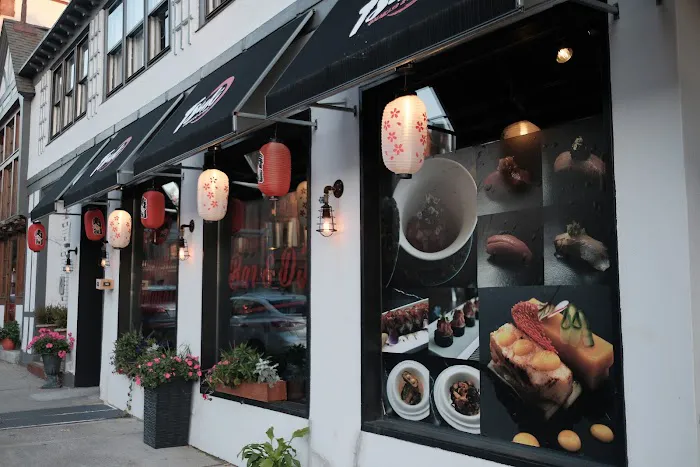 Tsuki Sushi Picture 10