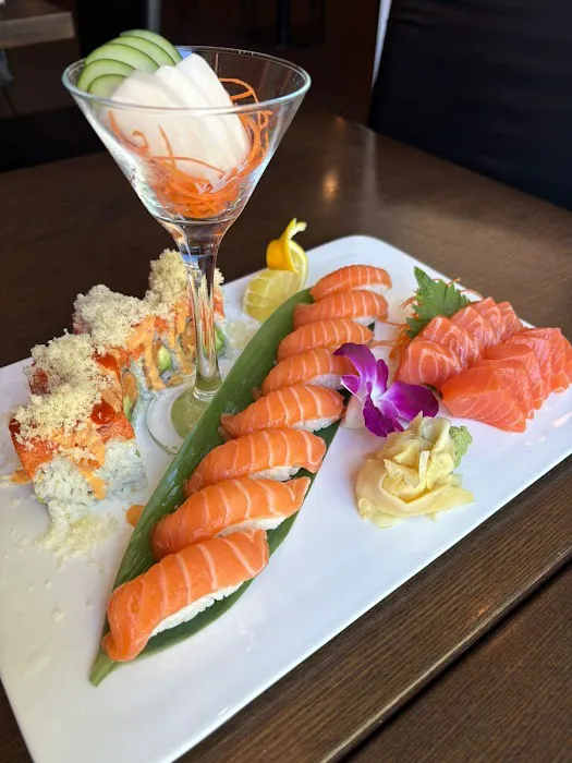 Akebono Sushi & Hibachi Picture 2