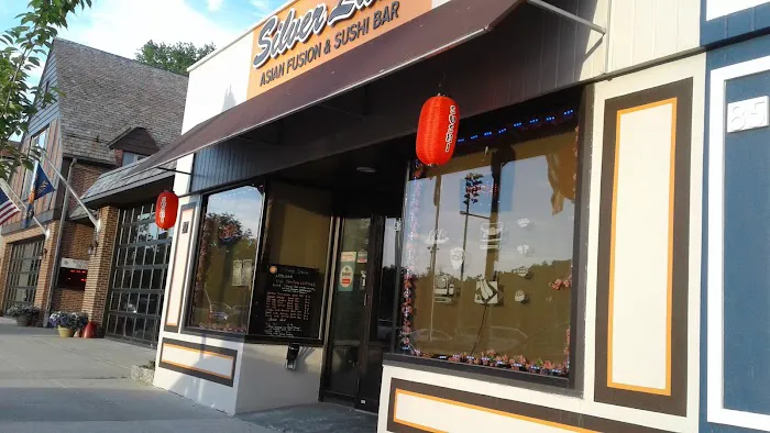 Silver lake MuraYama Sushi Picture 1