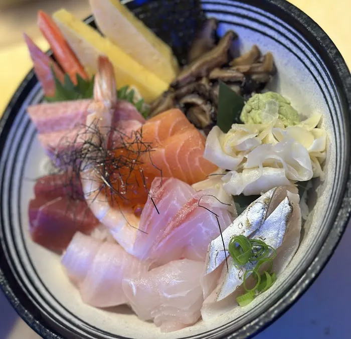 Silver lake MuraYama Sushi Picture 5