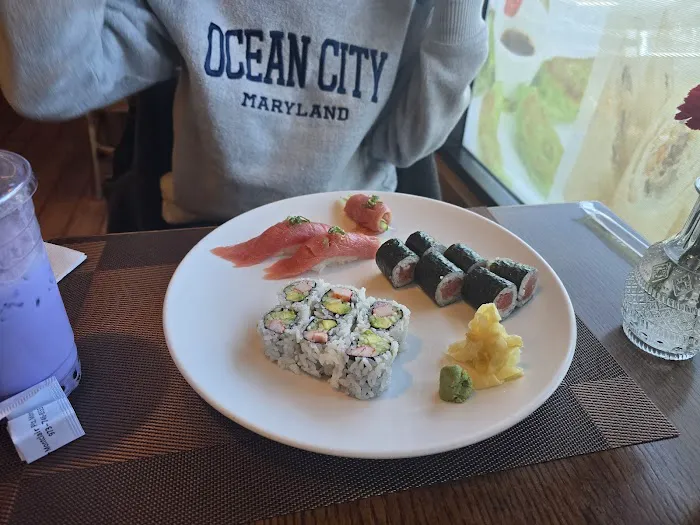 Toro Sushi Picture 3