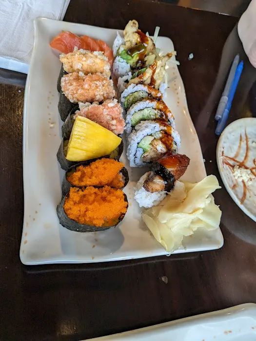 East Gate Chinese and Japanese Restaurant Picture 4