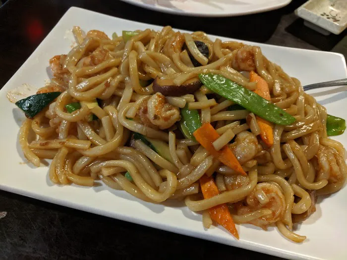 East Gate Chinese and Japanese Restaurant Picture 9