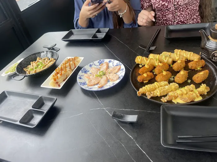 Hai Sushi Lounge Picture 7