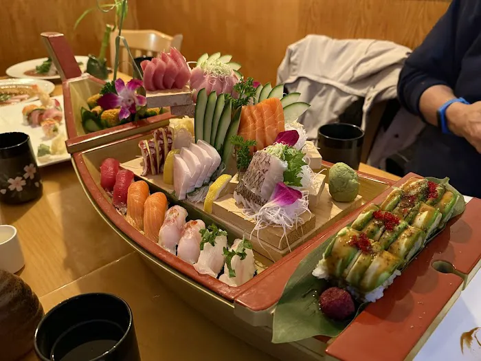 Gen Sushi & Hibachi Picture 6