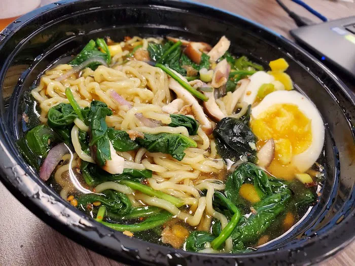 Poke n' Ramen 360 Picture 1