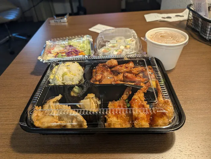 Lee's Sushi Picture 5