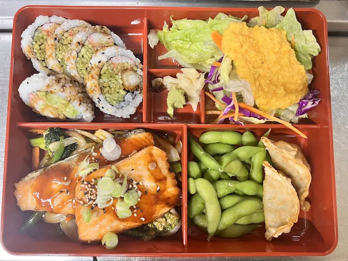 Dami Sushi Picture 8