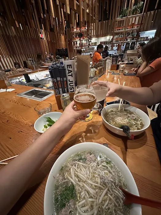 Mecha Noodle Bar Picture 7