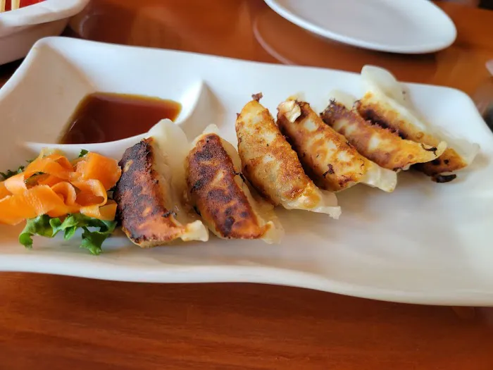 Kiku Sushi Asian Fusion Picture 5