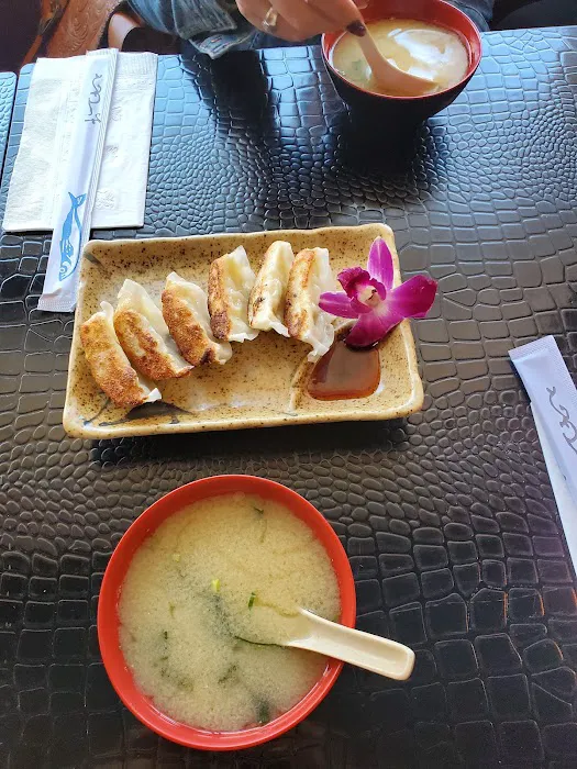 Yama Fuji Sushi Picture 9