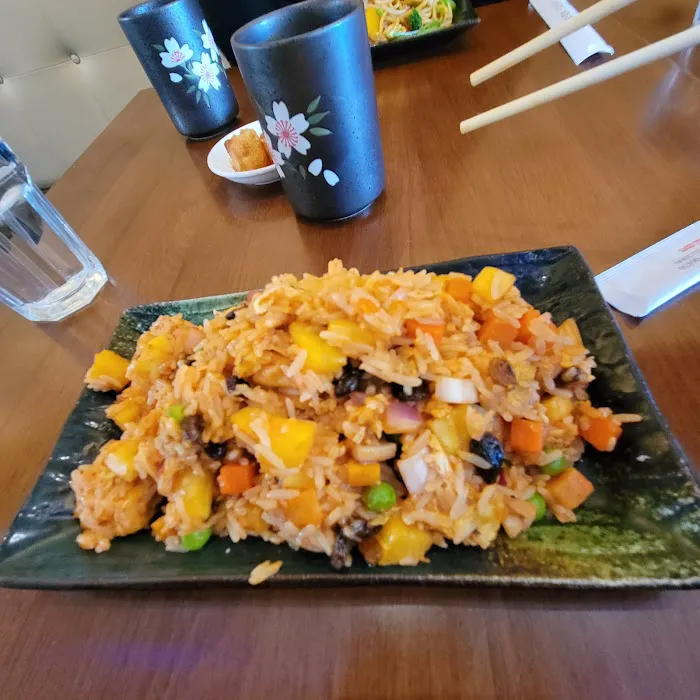 Kira Asian Bistro Picture 9
