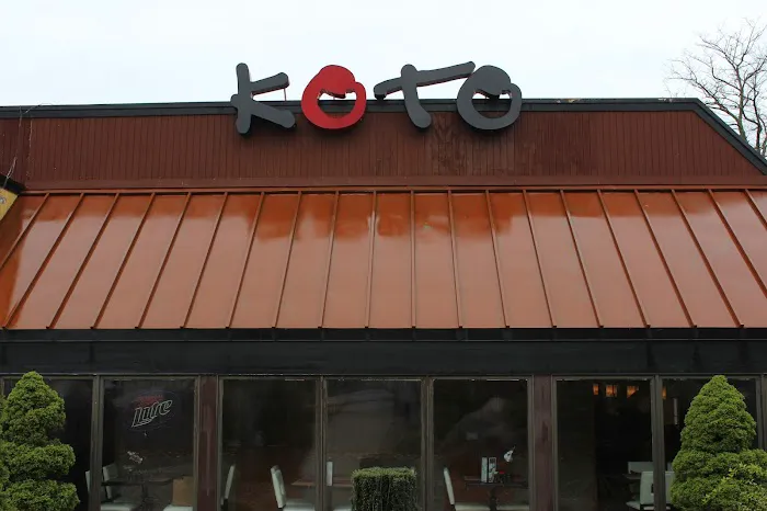 Koto Japanese Steak House and Sushi Bar Picture 3