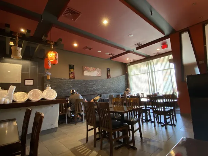 Sushi Palace Picture 10