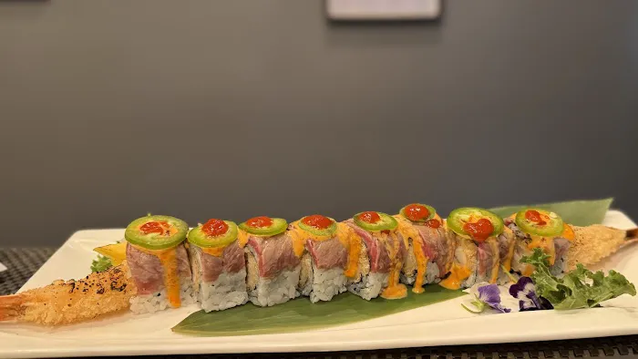 Akasaka Sushi & Hibachi Picture 2