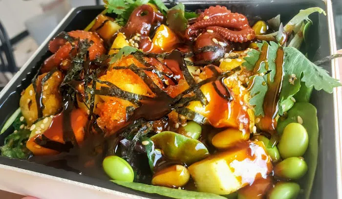 Millburn Poke Bowl Picture 6