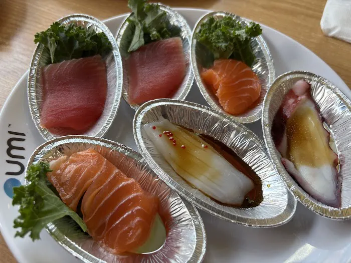 Umi Hotpot Sushi & Seafood Buffet Picture 5