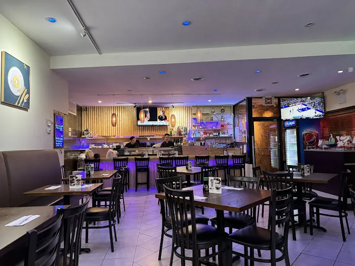 Ginza Sushi Lounge Picture 2