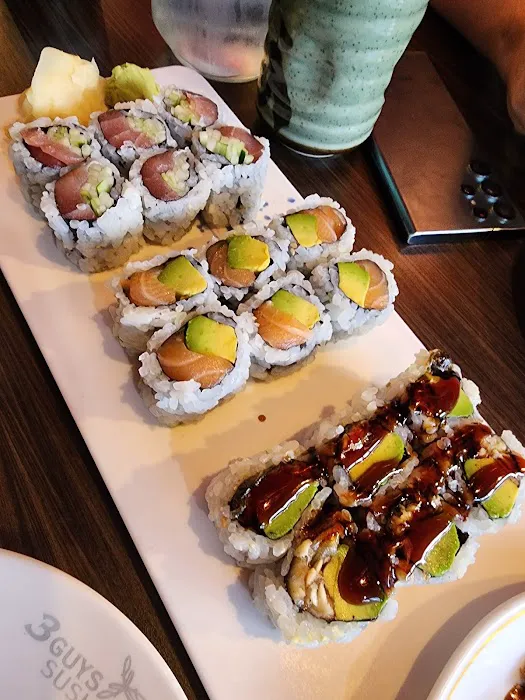 3 Guys Sushi Picture 3