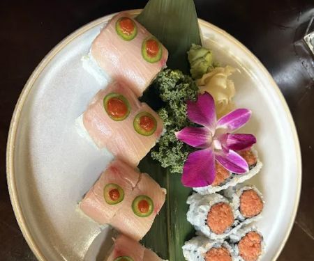 Pink Sumo Sushi & Sake