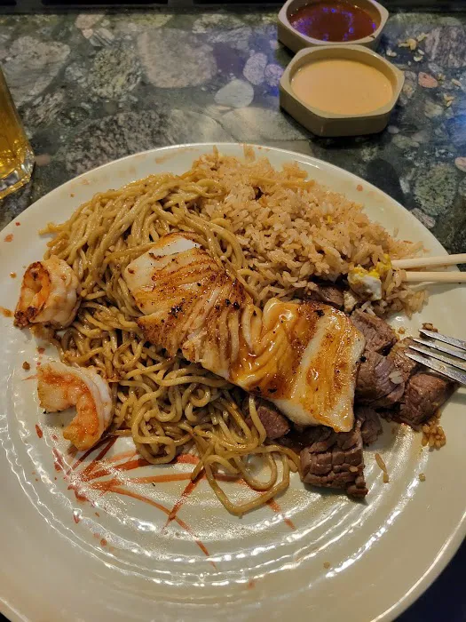Asian Bistro Picture 4