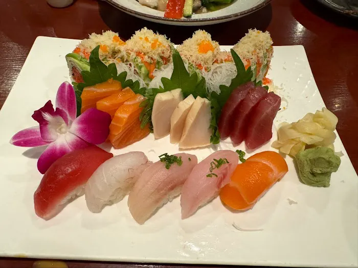 Asian Bistro Picture 5