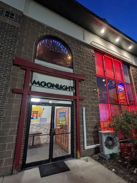 Moonlight Sushi Bar and Grill Picture 12