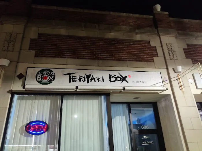Teriyaki Box | SUSHI & RAMEN Picture 1