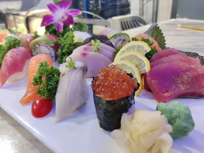 Teriyaki Box | SUSHI & RAMEN Picture 2