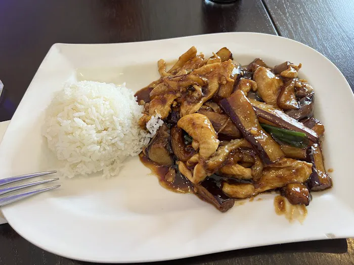 Tzen Asian Bistro Picture 4