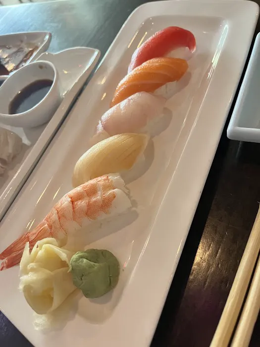Izumi Japanese Restaurant Picture 1