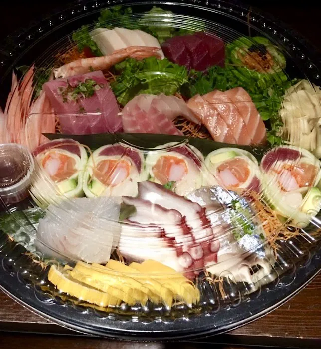Fu Sha Sushi Bar Picture 7