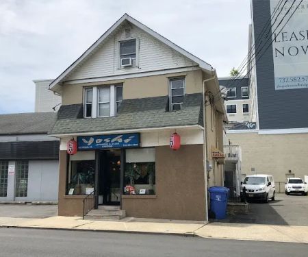 Yoshi Sushi & Teriyaki