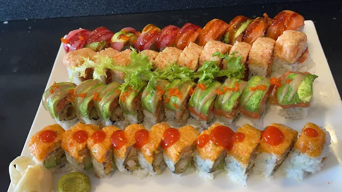 Yoshi Sushi & Teriyaki Picture 4