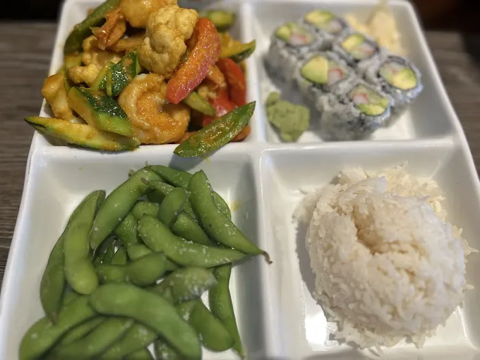 Sushi & Asian Kitchen Picture 6