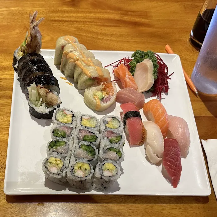 Miga Sushi Picture 4