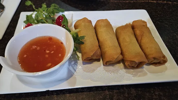 OKI Asian Bistro Picture 4
