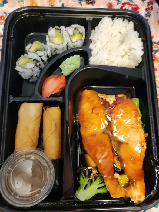 Yamato Sushi & Steak House Picture 5