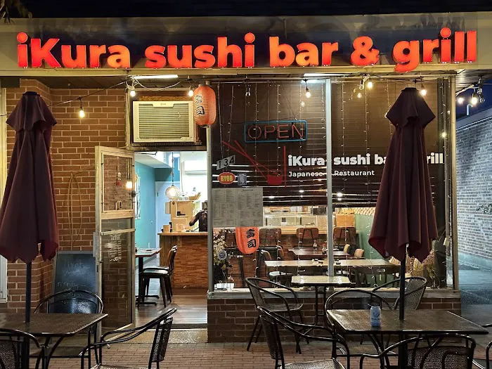 iKura Sushi Bar & Grill Picture 10