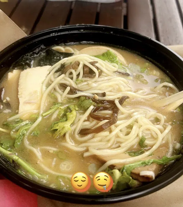 Kaliubon Ramen & Sushi (West Hartford) Picture 1