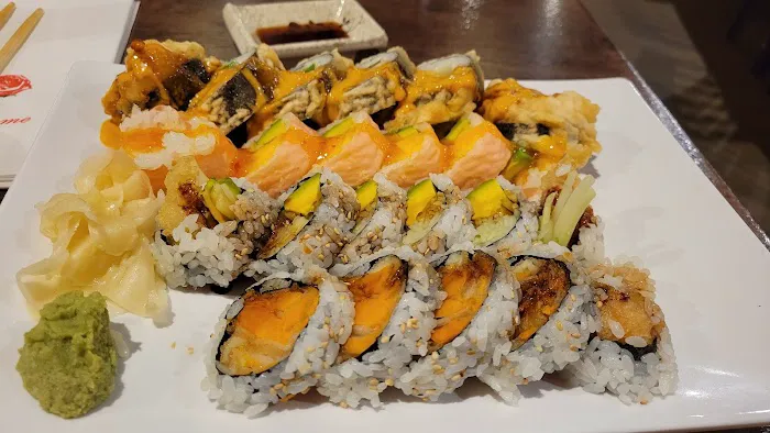 Sushi Palace Picture 2
