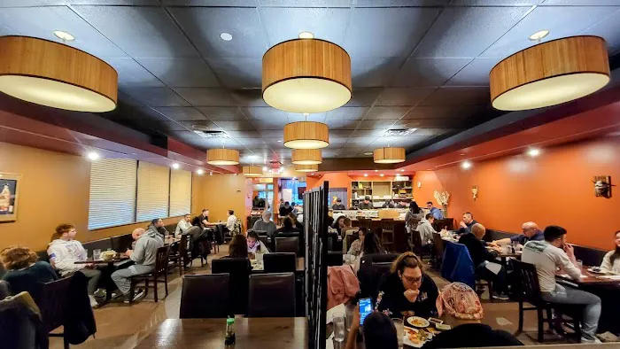 Sushi Palace Picture 5