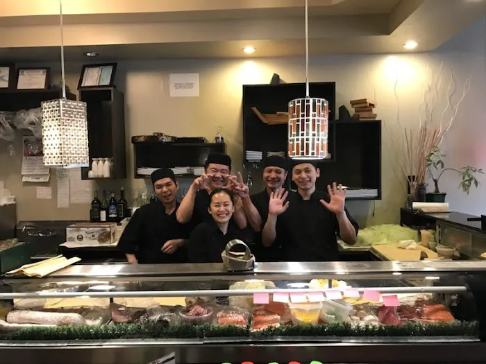 Sushi House Picture 3