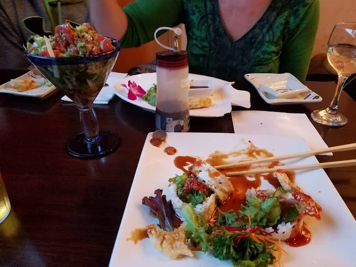 Singo Sushi Picture 7