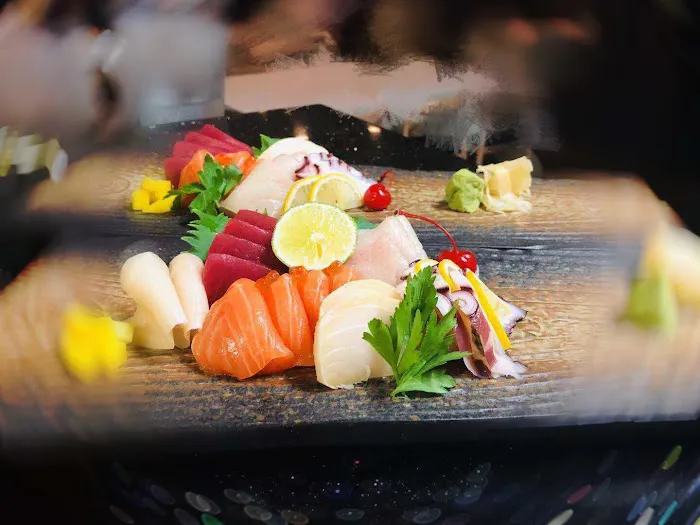 AJi Sushi Japanese Restaurant Picture 3