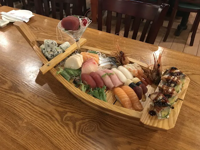 Sushi Village Picture 2