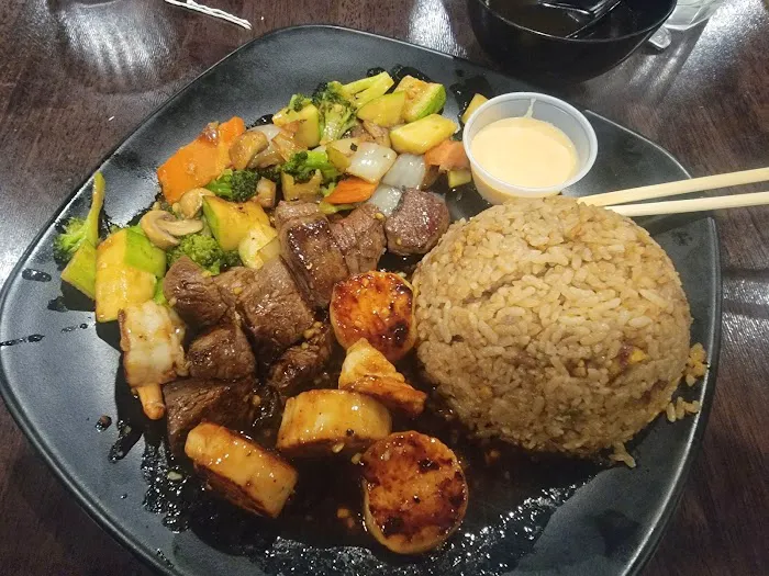 Mizu Japanese Steakhouse & Sushi Bar Picture 8