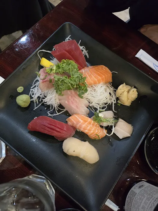 Laku Sushi Picture 5