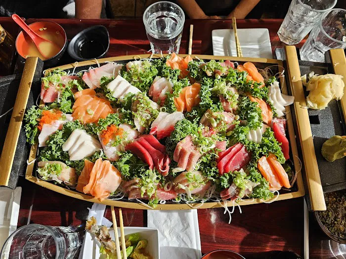 Laku Sushi Picture 7